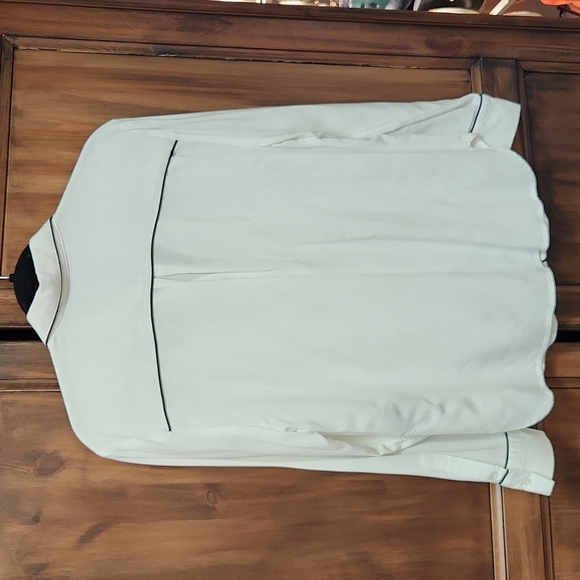 M Tahari Blouse - Picture 3 of 6